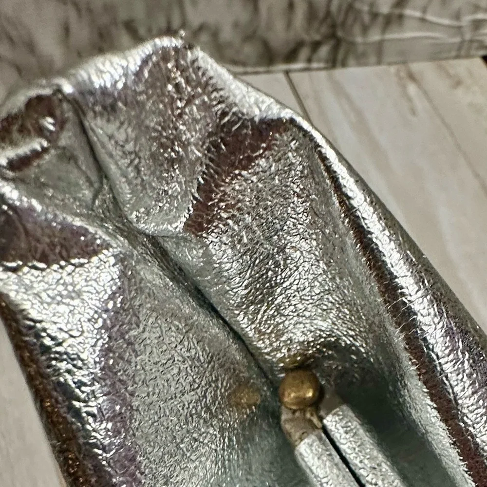 Vintage Silver Leather Kiss Lock Micro Clutch Party Event Evening Christmas NYE